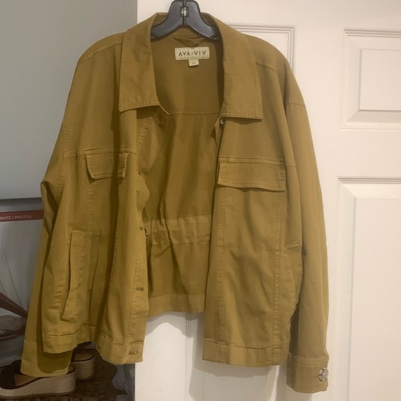 Jacket - Picture 1 of 1